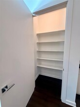 207 W Johanna St in Austin, TX - Building Photo - Building Photo