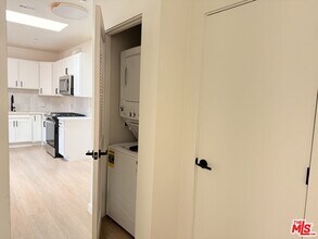 1138 Princeton St in Santa Monica, CA - Foto de edificio - Building Photo