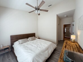 2137 Winterset Dr in Lakeland, FL - Building Photo - Building Photo