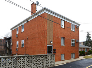 1282 Washington St in Des Plaines, IL - Building Photo - Building Photo