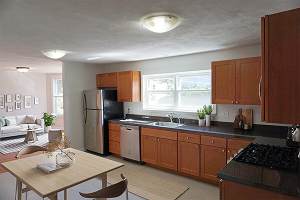 56 Oxford St, Unit 1 in Somerville, MA - Foto de edificio