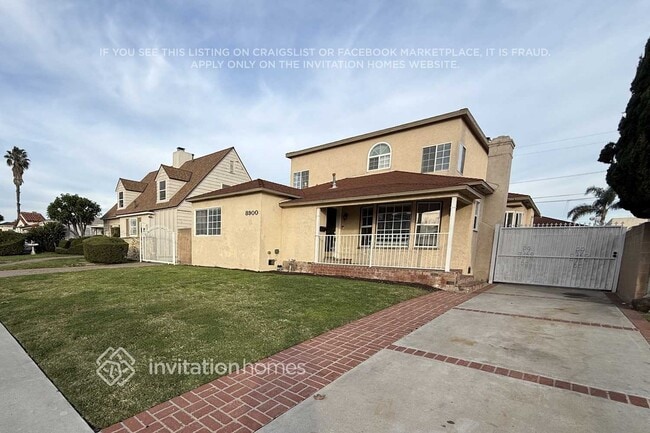 8900 S 11th Ave in Inglewood, CA - Building Photo - Building Photo