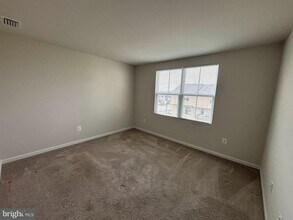 57 Sebago Pl in Martinsburg, WV - Building Photo - Building Photo