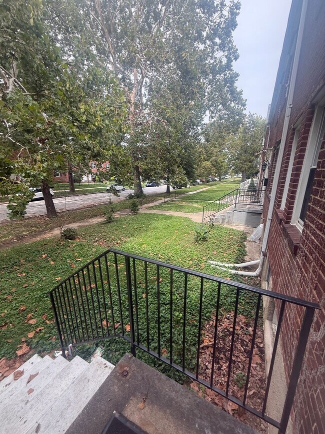 2943 Liberty Pkwy in Dundalk, MD - Building Photo - Building Photo