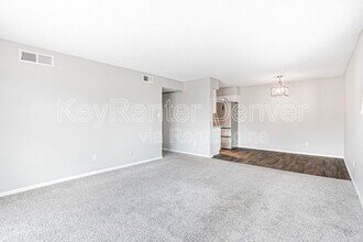 7755 E Quincy Ave in Denver, CO - Building Photo - Building Photo