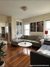 17 Woodlawn St in Boston, MA - Building Photo - Building Photo