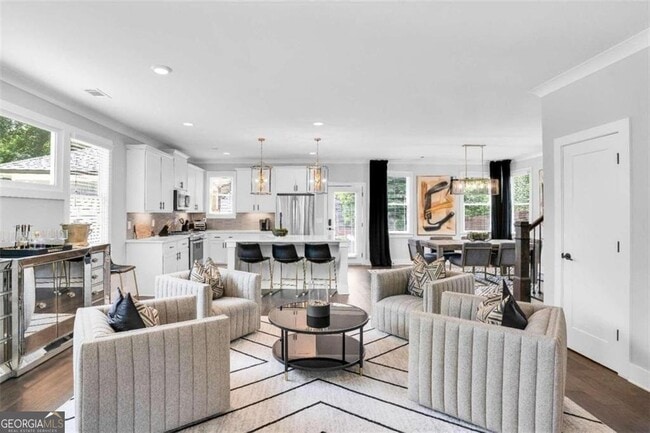 510 Oak Dr in Atlanta, GA - Building Photo - Building Photo