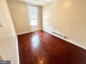 1819 W Oxford St in Philadelphia, PA - Building Photo - Building Photo