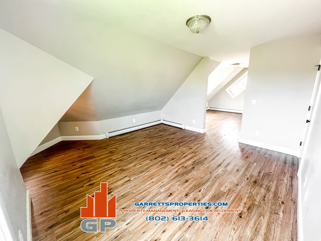 396 N Main St, Unit 3