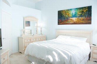 7684 Hummingbird Ct in West Palm Beach, FL - Building Photo - Building Photo