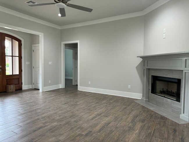 520 Half Moon Ct in Bossier City, LA - Building Photo - Building Photo