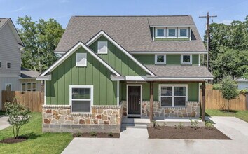 3209 Link St in Bryan, TX - Building Photo - Building Photo