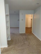 5511 Playa Way in Jacksonville, FL - Building Photo - Building Photo