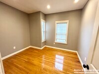 14 Batchelder St photo'