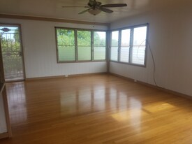 3429 James St in Honolulu, HI - Building Photo