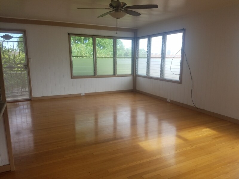 3429 James St in Honolulu, HI - Building Photo