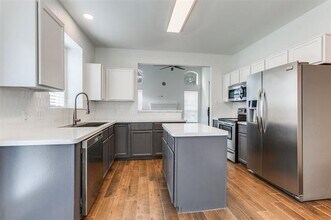 1817 Oak Bend Ln in Garland, TX - Building Photo - Building Photo