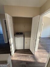 2765 Ashleigh Ln in Alpharetta, GA - Foto de edificio - Building Photo