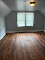 4248 Saint Lawrence Ave, Unit Duplex in Cincinnati, OH - Building Photo