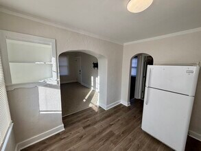 1069 Eaton Rd in Berkley, MI - Building Photo - Building Photo