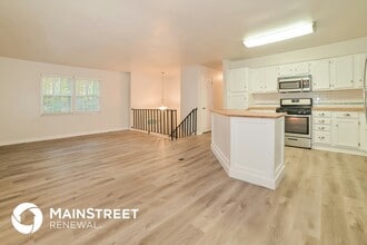 165 Cedar Cir in Powell, TN - Building Photo - Building Photo