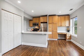 3456 N Janssen Ave in Chicago, IL - Building Photo - Building Photo