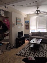3341 N Lincoln Ave in Chicago, IL - Building Photo - Building Photo