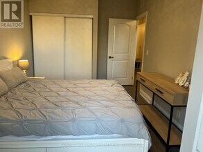 1070 Sheppard Ave W in Toronto, ON - Building Photo - Building Photo