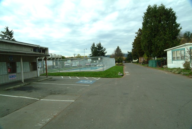 Bonel Mobile Manor in Kent, WA - Foto de edificio - Building Photo