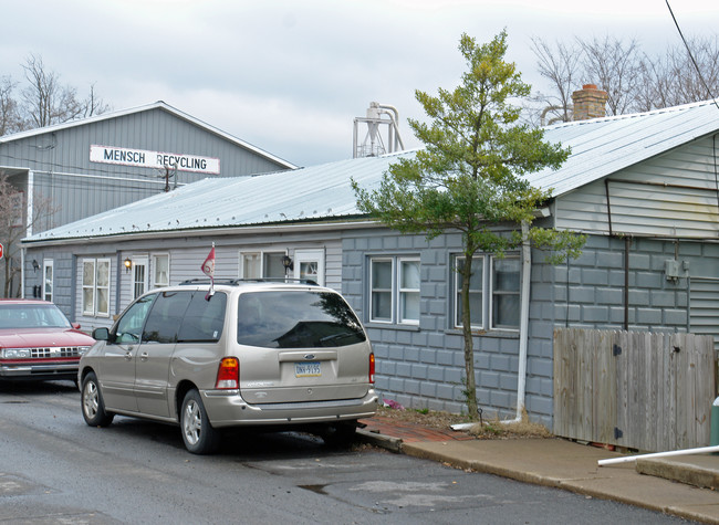 540-544 N 2nd St in Sunbury, PA - Foto de edificio - Building Photo