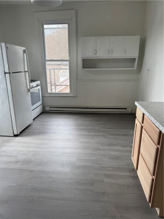 3 West St in New Berlin, NY - Building Photo
