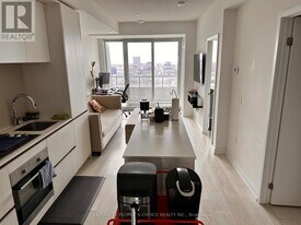 225 Sumach St in Toronto, ON - Building Photo