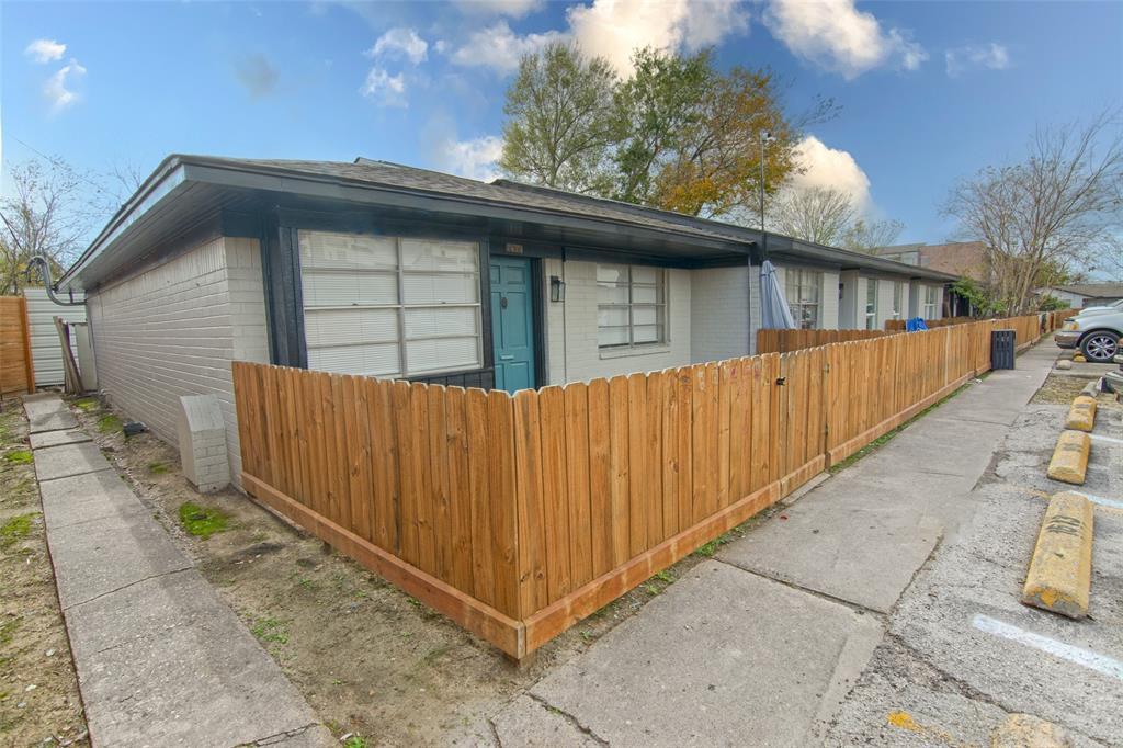 1613 Northwood St in Houston, TX - Building Photo