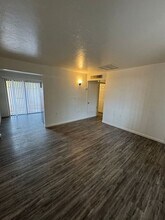 350 N Silverbell Rd-Unit -APT 76 in Tucson, AZ - Building Photo - Building Photo