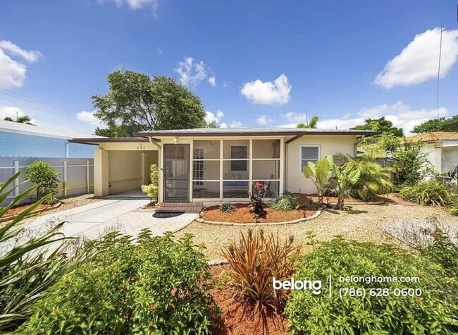 property at 237 SW 20th St