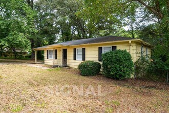 2245 3rd St NE in Center Point, AL - Building Photo - Building Photo