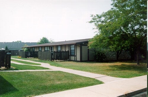 Venice Heights in Sandusky, OH - Building Photo - Building Photo