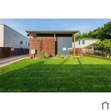 1417 Bennett Ave in Dallas, TX - Building Photo - Building Photo