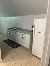 2540 Greenwood Dr, Unit Upstairs in Kissimmee, FL - Building Photo - Building Photo