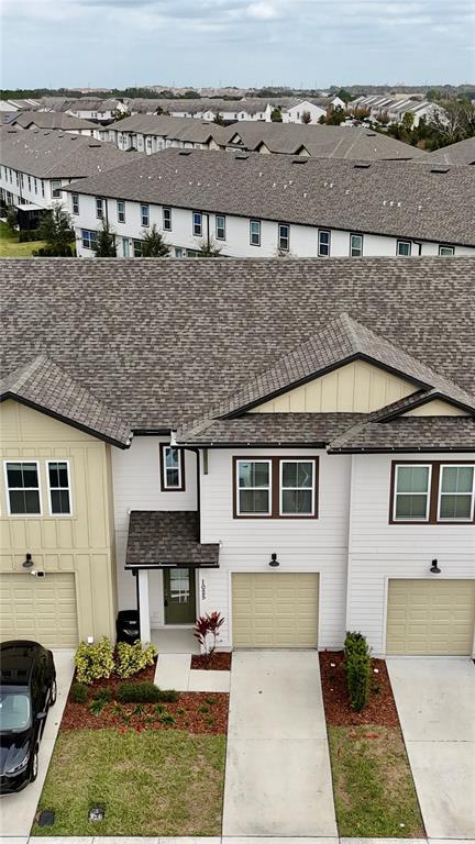 1025 Plantation Ln in Davenport, FL - Building Photo - Building Photo