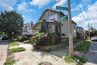461-463-463 Reinhard Ave in Columbus, OH - Foto de edificio - Building Photo