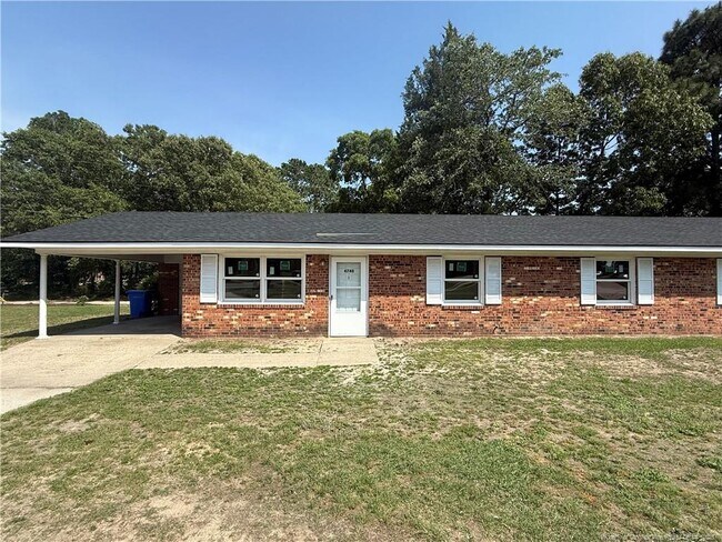 4740 Rosehill Rd in Fayetteville, NC - Building Photo - Building Photo