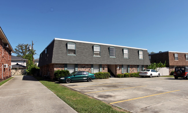 4083 Burbank Dr in Baton Rouge, LA - Building Photo - Building Photo