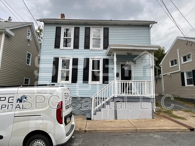 property at 47 E North St