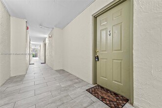 8240 SW 210th St in Cutler Bay, FL - Building Photo - Building Photo