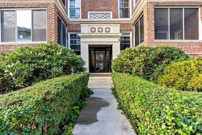 5 Vinal St, Unit 1
