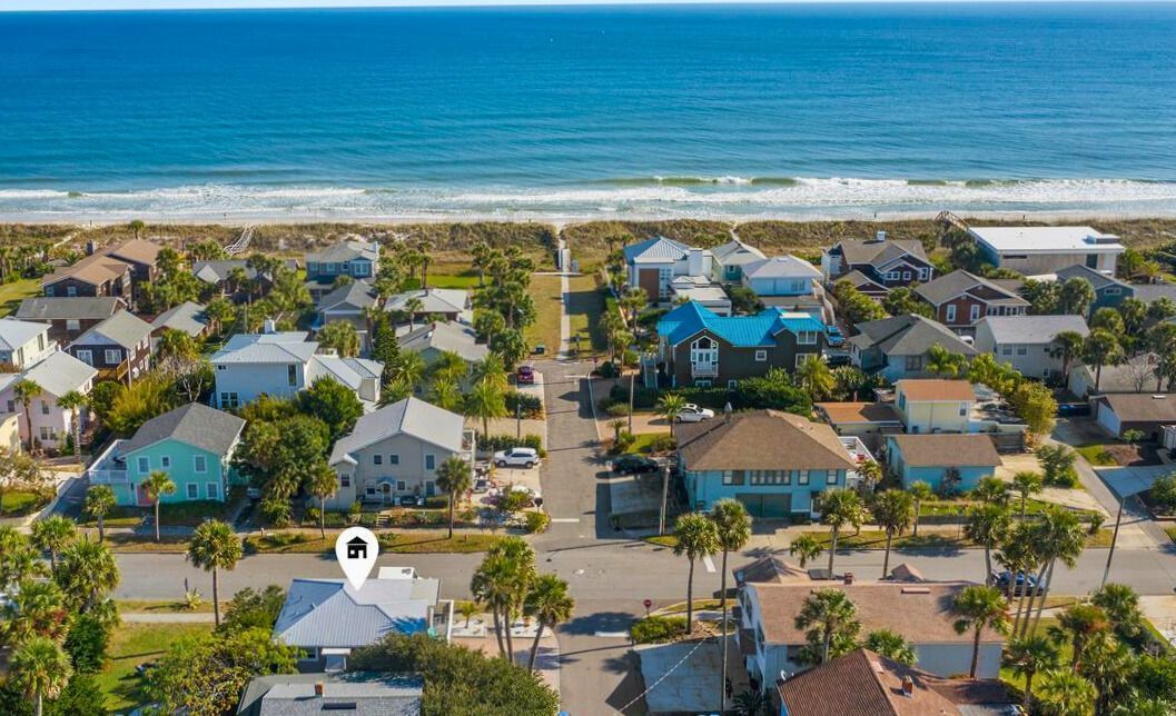 200 Walnut St in Neptune Beach, FL - Building Photo