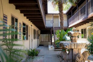 Solana in Sacramento, CA - Building Photo