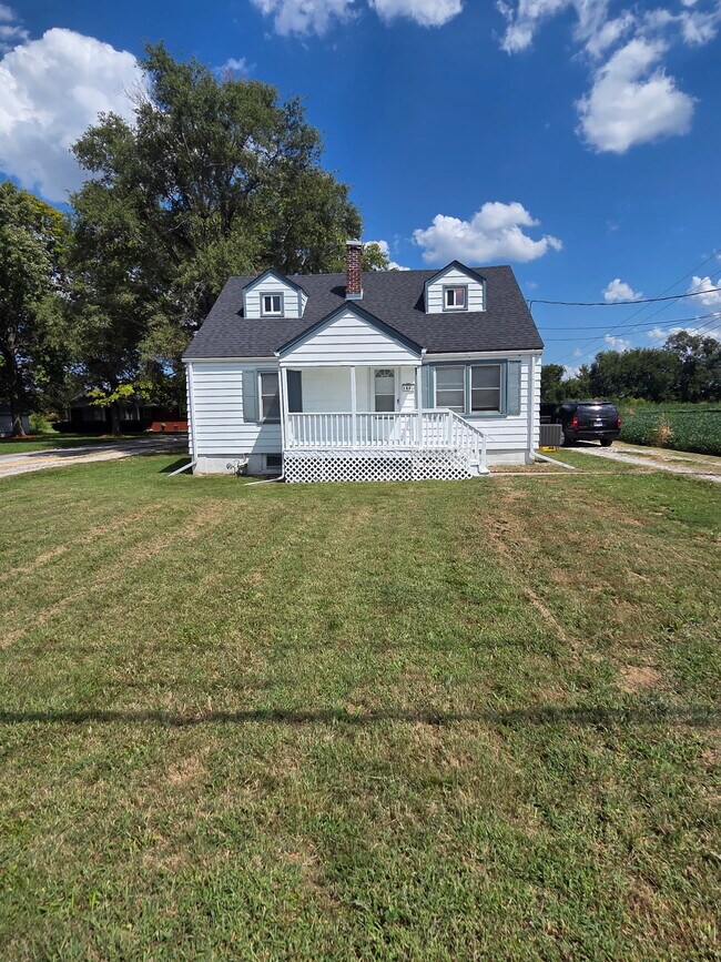 property at 1801 Jerome Ln