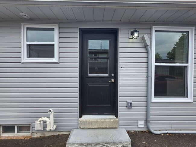 1213 Eldorado Ave in Oshawa, ON - Building Photo - Building Photo